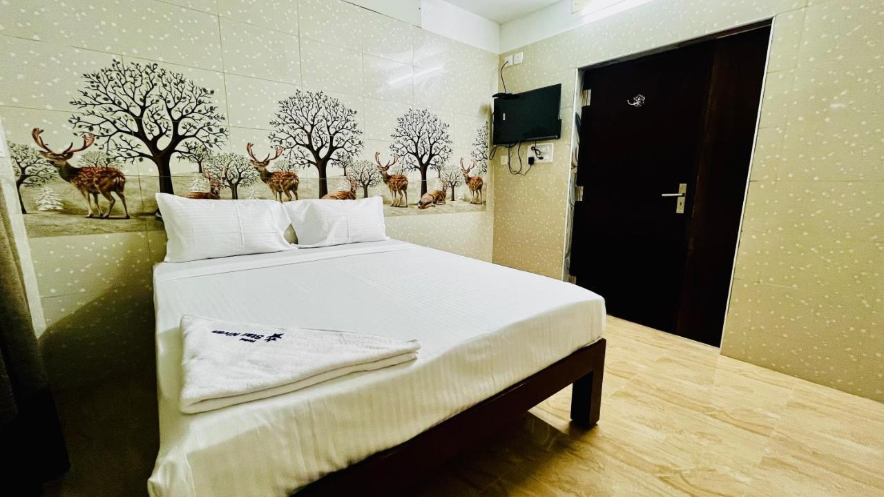 Hotel Star Nivas, Srirangam Tiruchirappalli Exterior photo